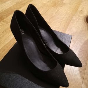 H&M pumps black